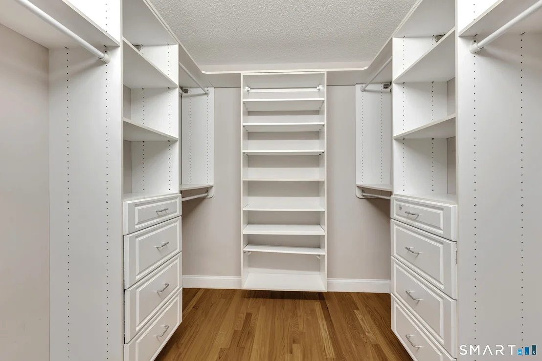 Photo of 6 Azalea Lane