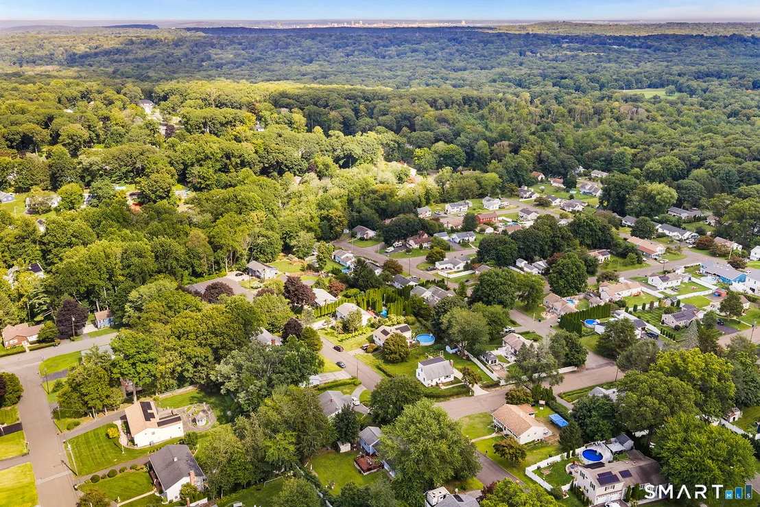 Photo of 9 Glenridge Drive