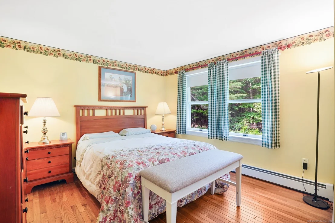 Photo of 34 Pinecrest Road