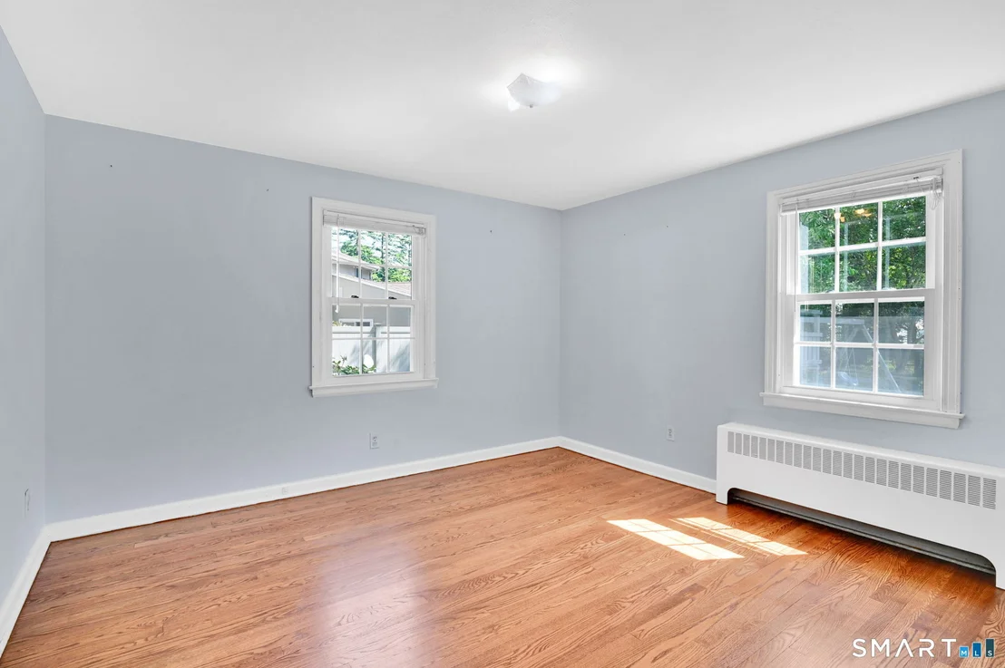 Photo of 10 Pine Drive