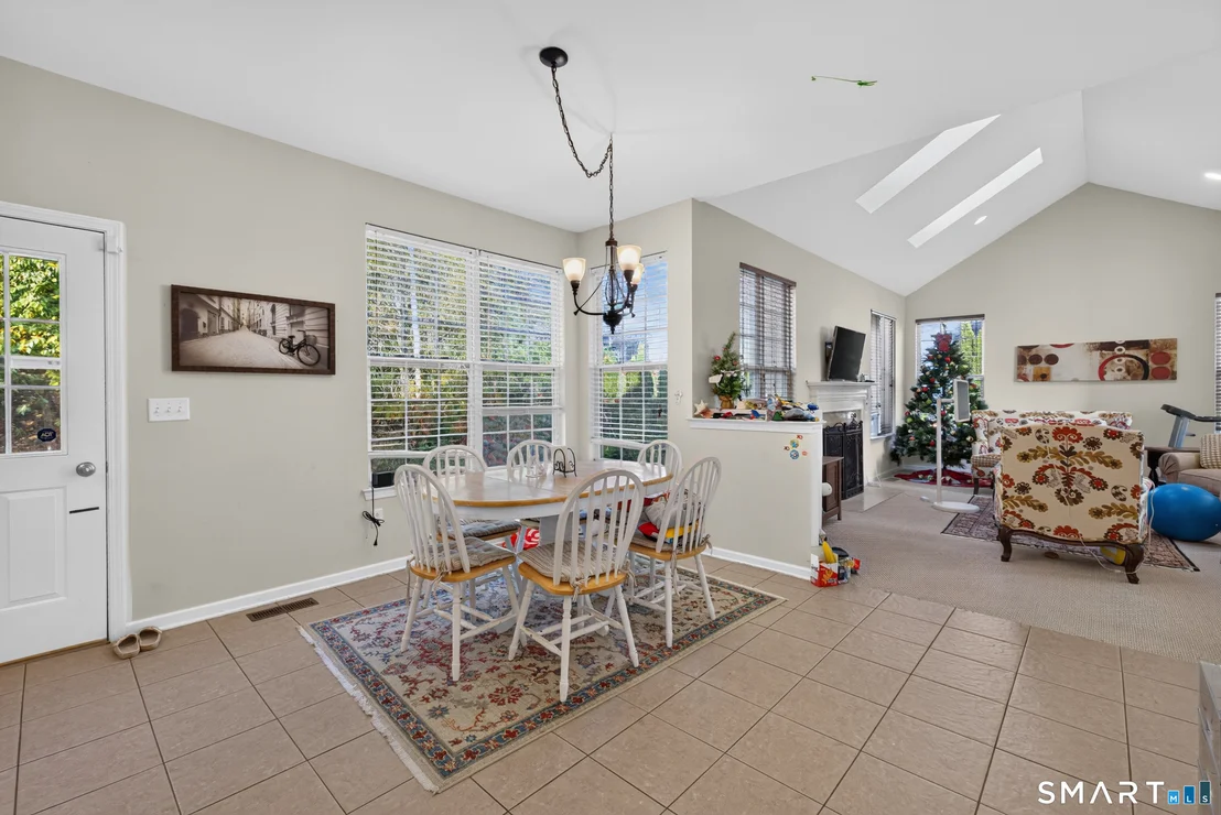Photo of 25 Auburn Way