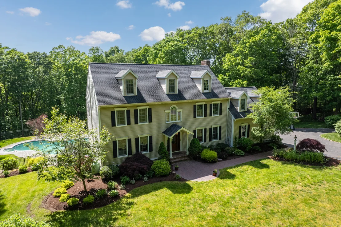 Photo of 44 Buck Hill Road