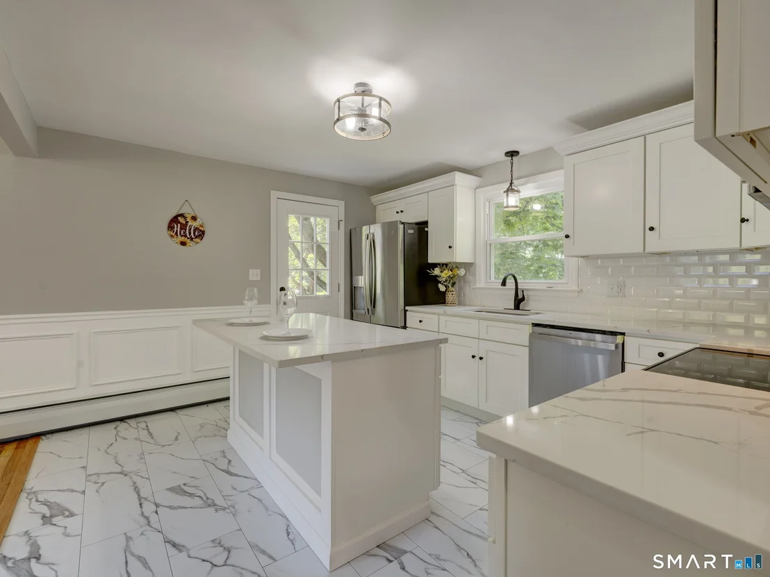 Photo of 27 Meadow Road