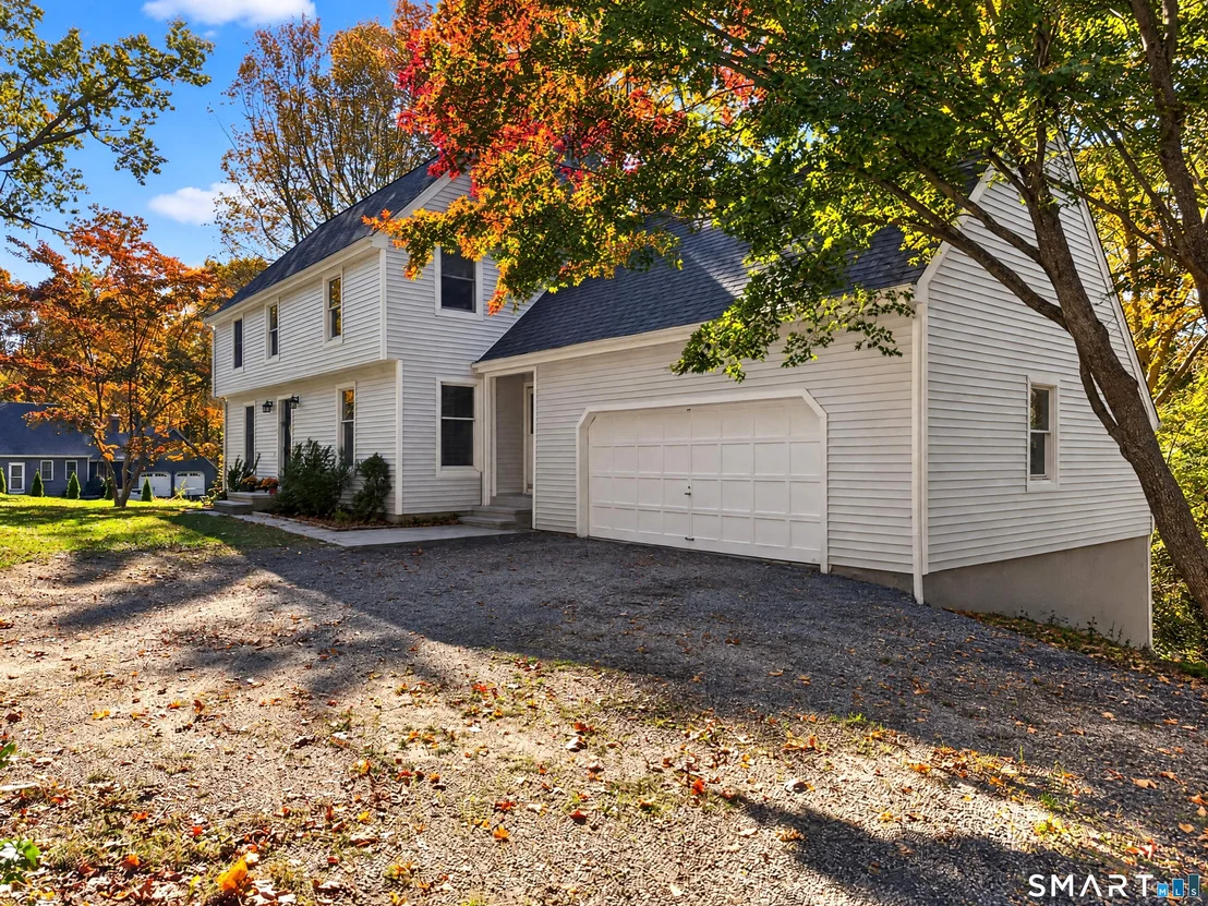 Photo of 7 Hickory Hill Drive