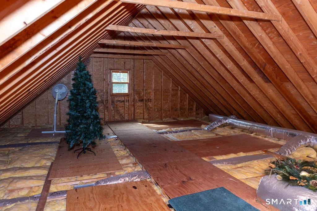 Photo of 9 Taylor Ridge Road