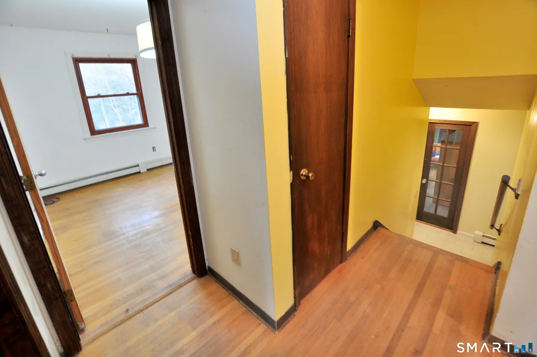 Photo of 121 Wedgewood Drive