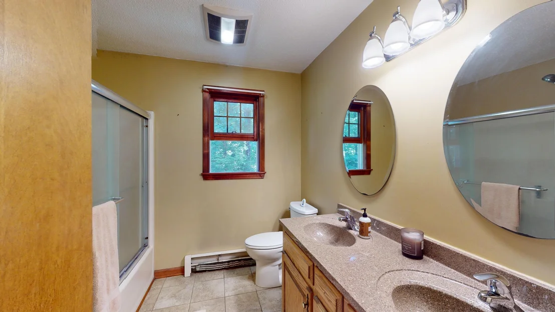 Photo of 3295 Mountain Road