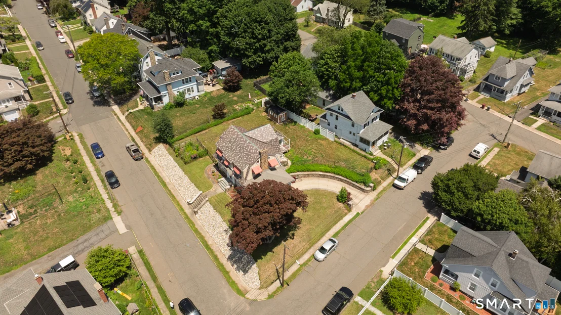 Photo of 5 Hillcrest Avenue