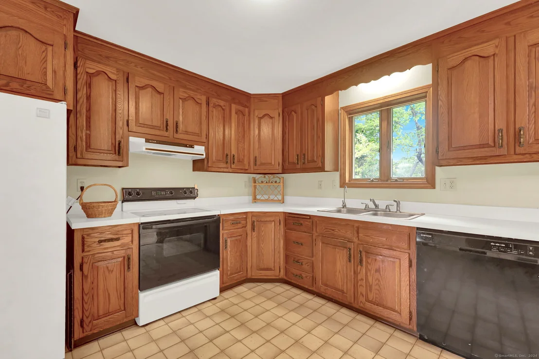 Photo of 5 Kimann Drive