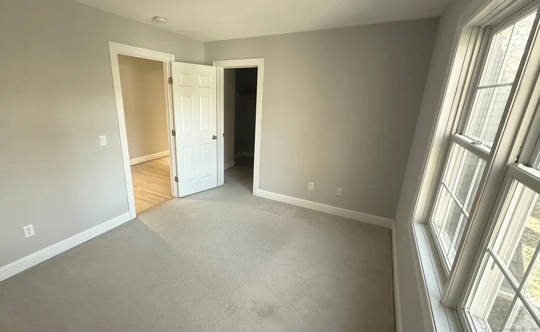 Photo of 10 Azalea Lane