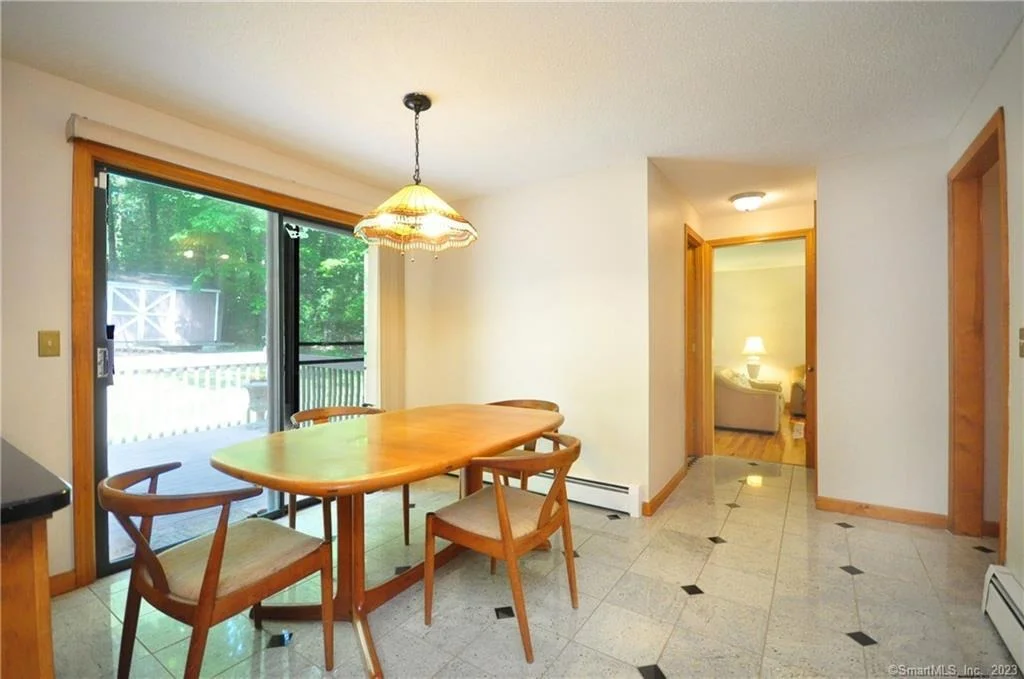 Photo of 5 Saxton Brook Drive