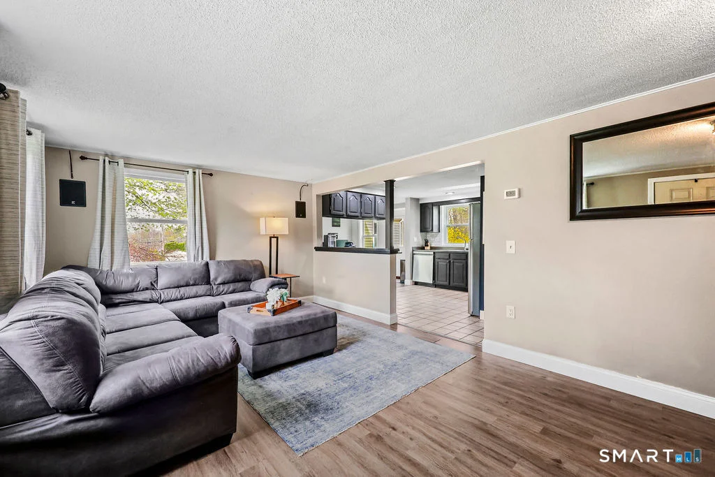 Photo of 6 High Meadow Road