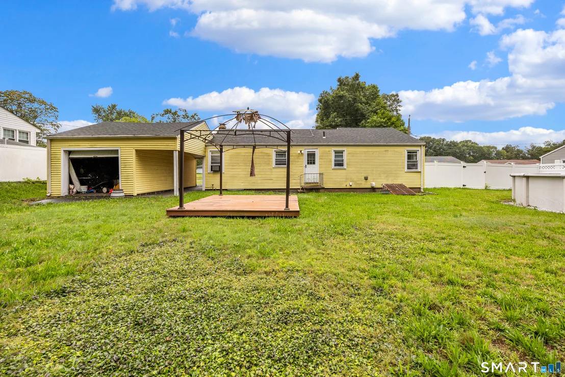 Photo of 58 Robin Hill Road