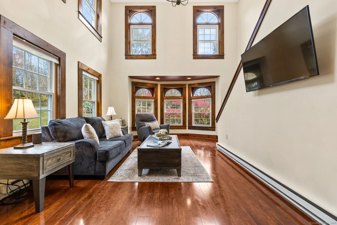 Photo of 297 Skinner Lane