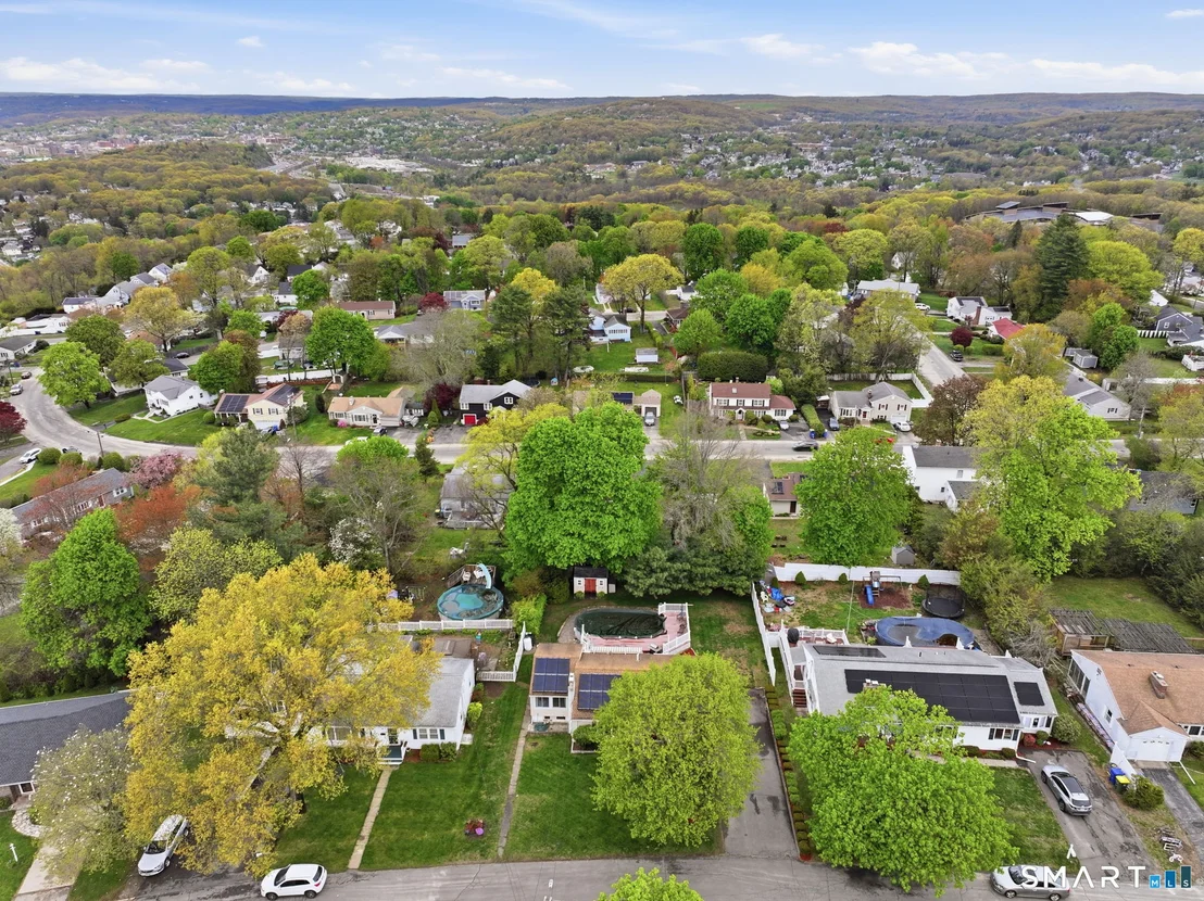 Photo of 44 Skyline Drive