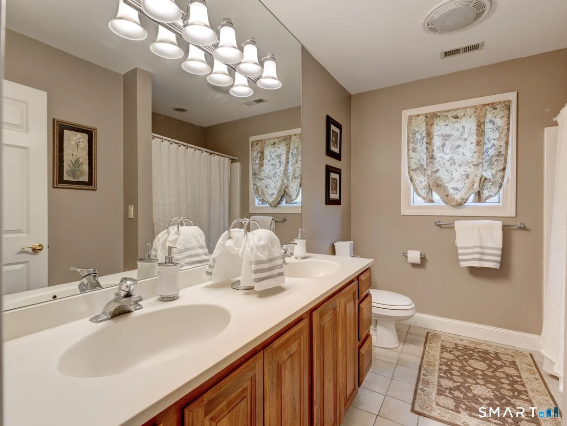 Photo of 209 Farmingberry Drive