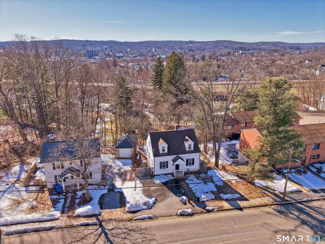 Photo of 116 Hillside Avenue