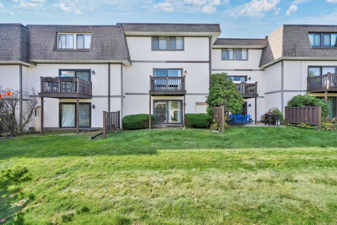 Photo of Unit 21 at 21 Pebblestone Circle