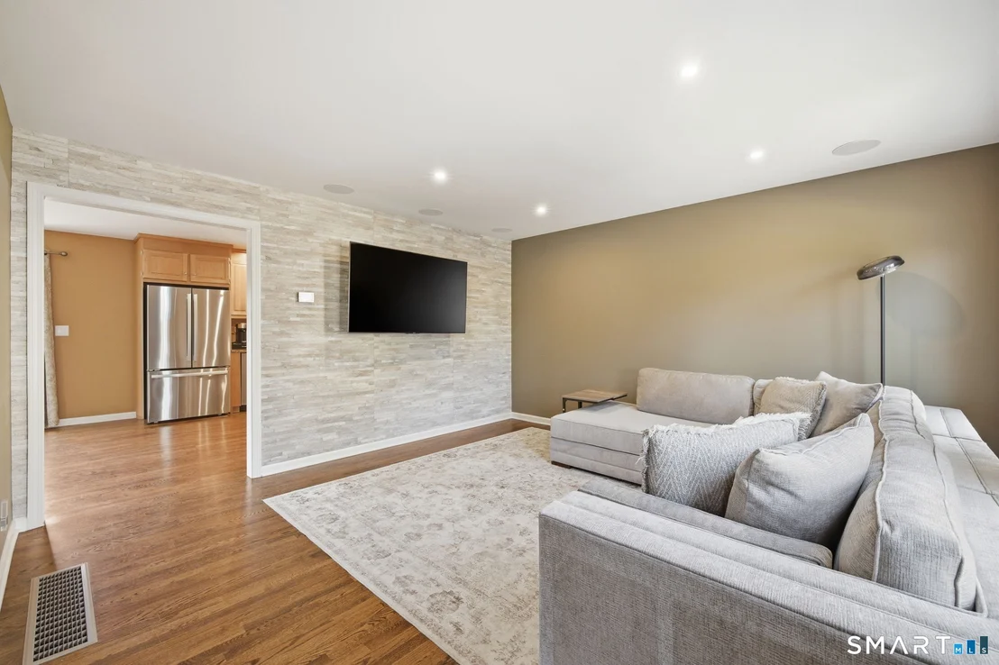 Photo of 18 Perry Hill Road