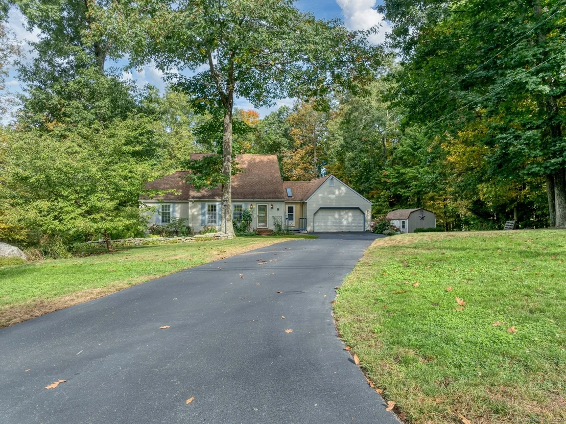 Photo of 36 Mountain Road