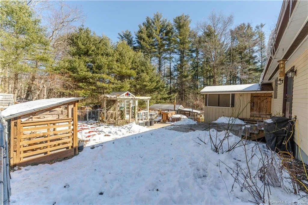 Photo of 754 5 Mile River Road