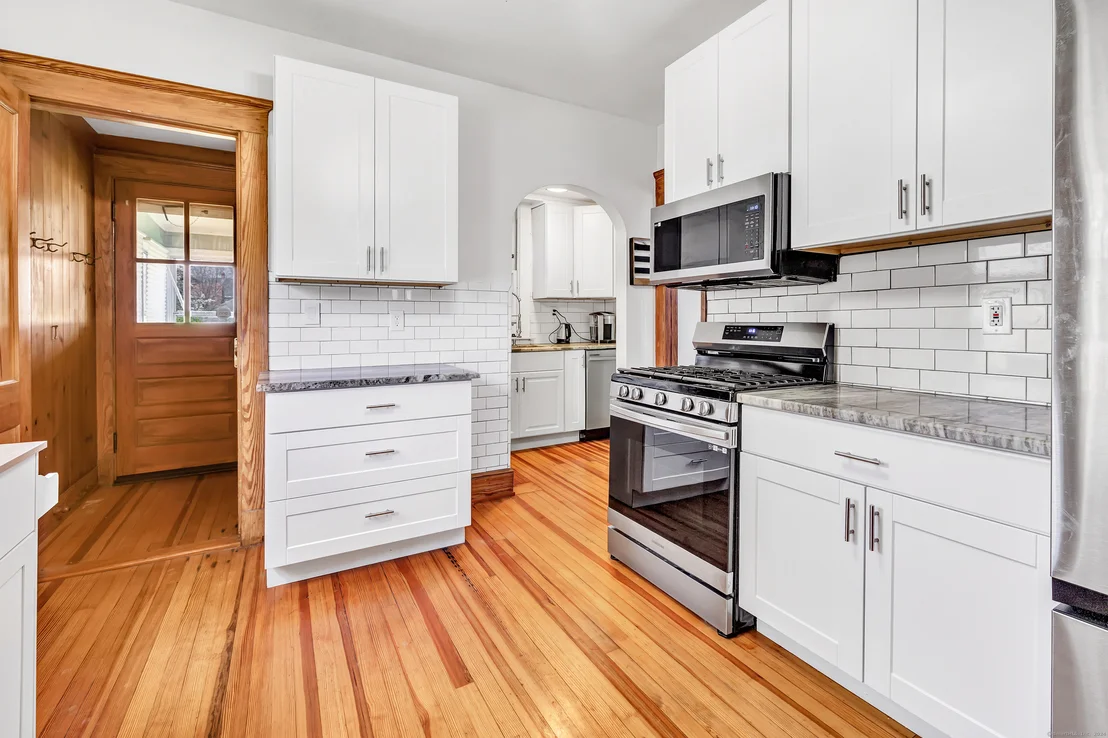 Photo of 81 Putnam Avenue