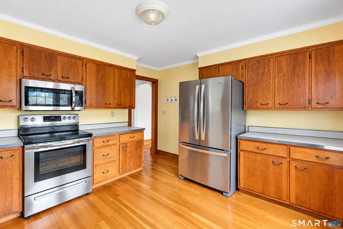 Photo of 282 Boston Post Road
