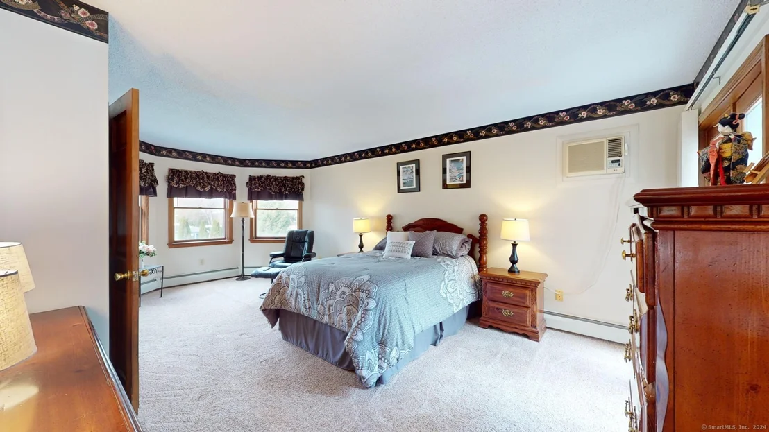 Photo of 18 Pinecrest Road