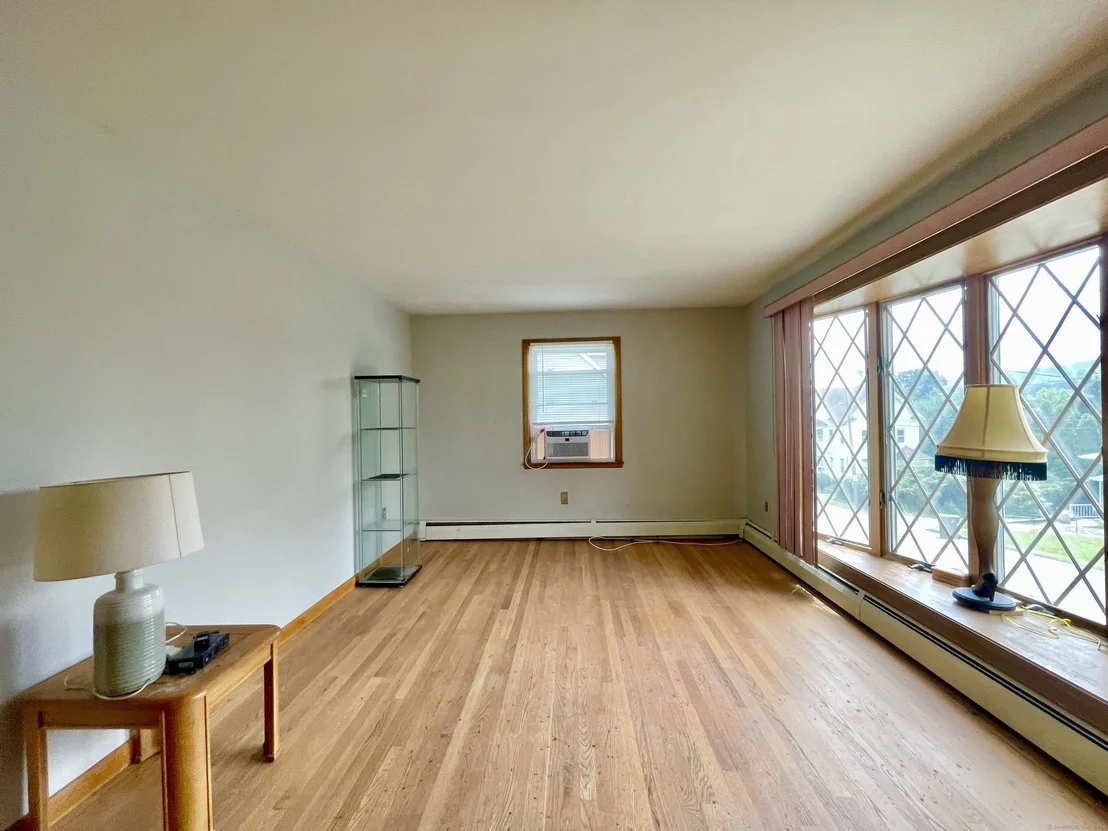 Photo of 25 Marshall Avenue
