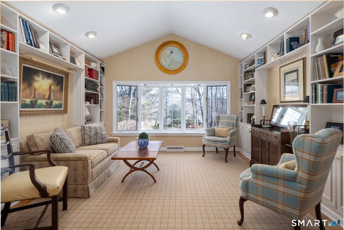 Photo of 223 Carriage Drive