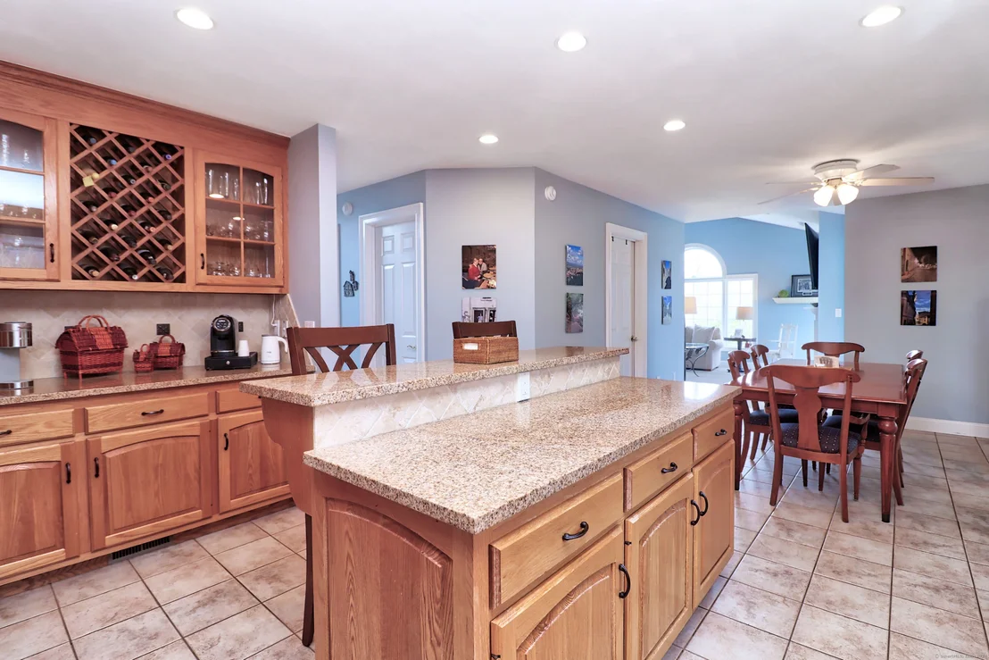 Photo of 129 Georgetown Drive