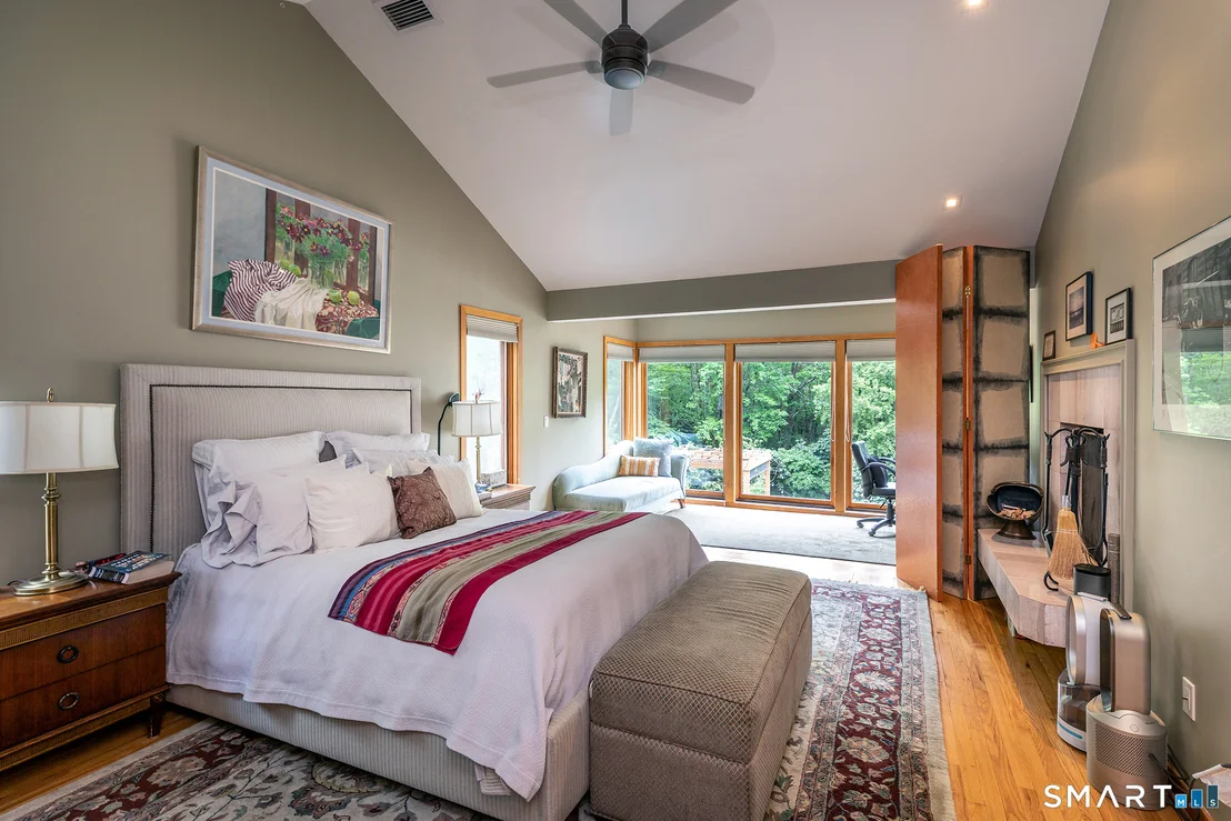 Photo of 51 Long Meadow Road