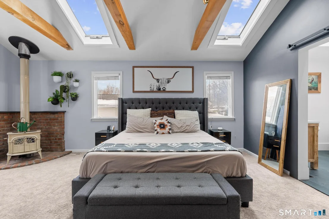 Photo of 136 Shadow Ridge Road