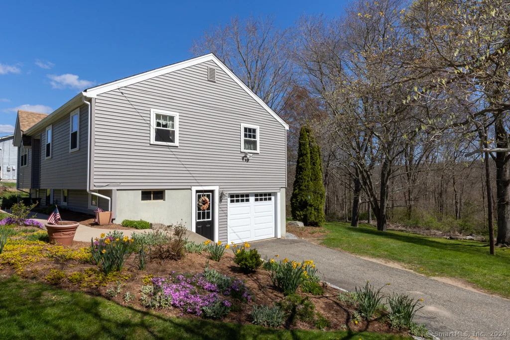 Photo of 33 Castle View Drive