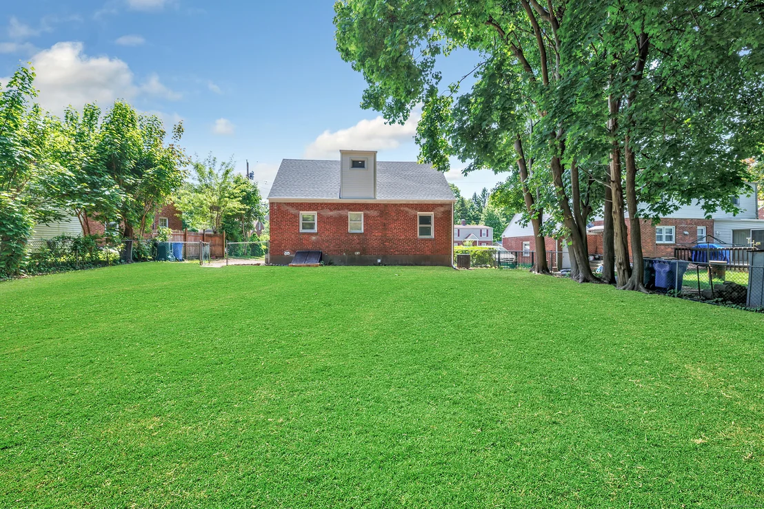 Photo of 135 Oberlin Road