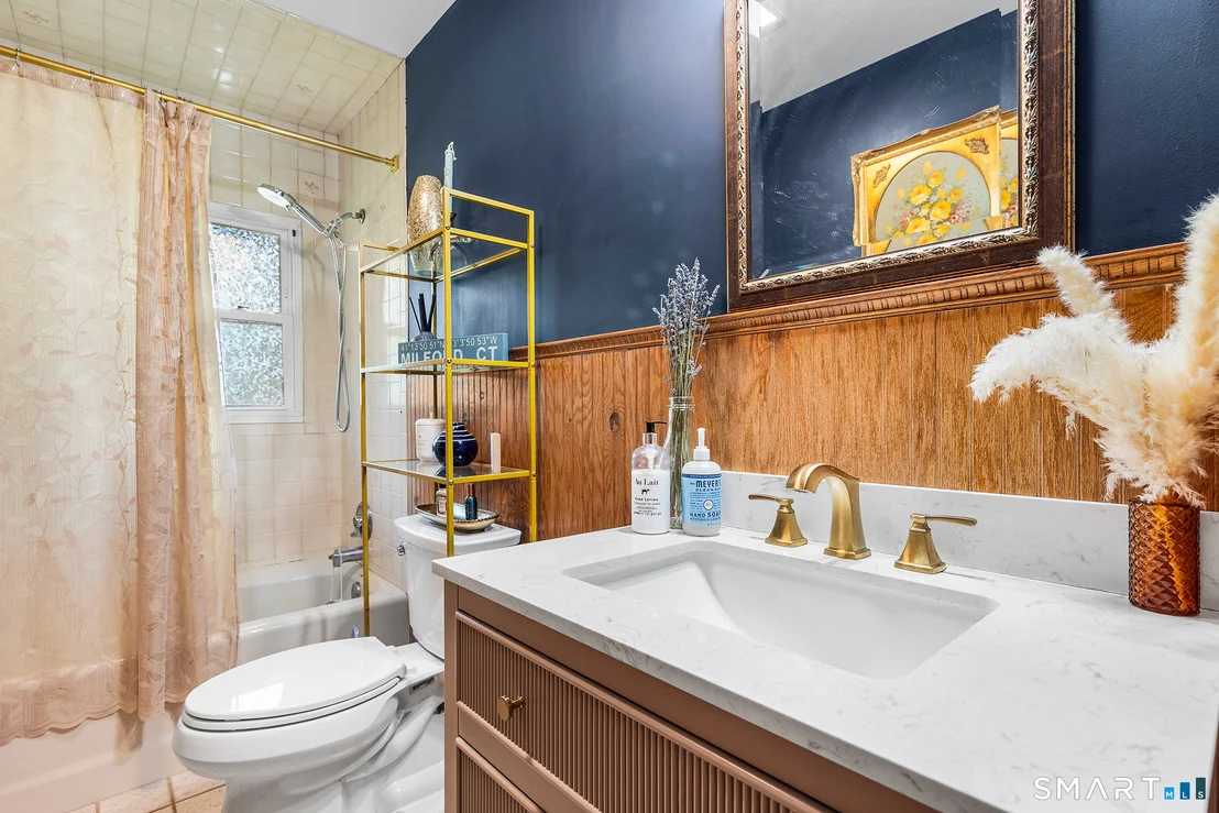 Photo of 9 Glenridge Drive