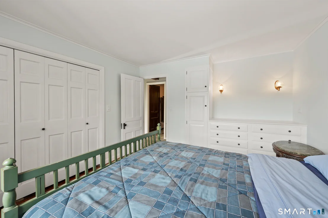 Photo of 752 Lake Drive