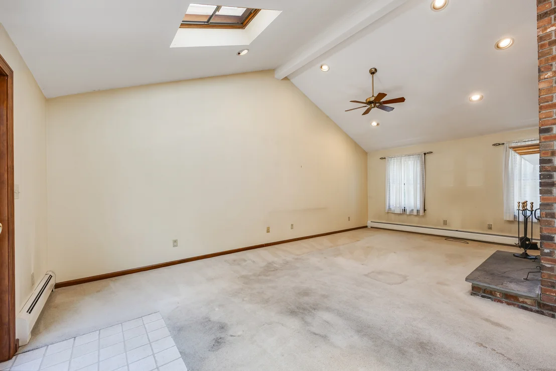 Photo of 79 Vineyard Drive