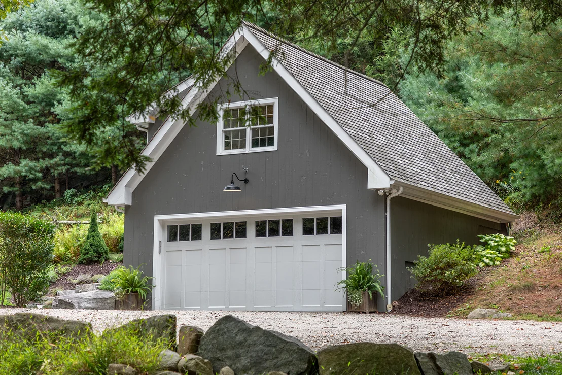 Photo of 27 Mine Hill Road