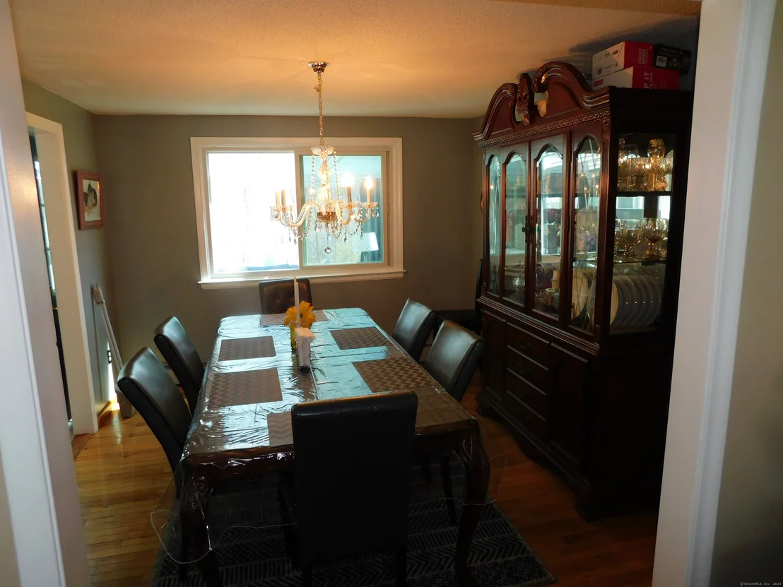Photo of 212 Willowcrest Drive