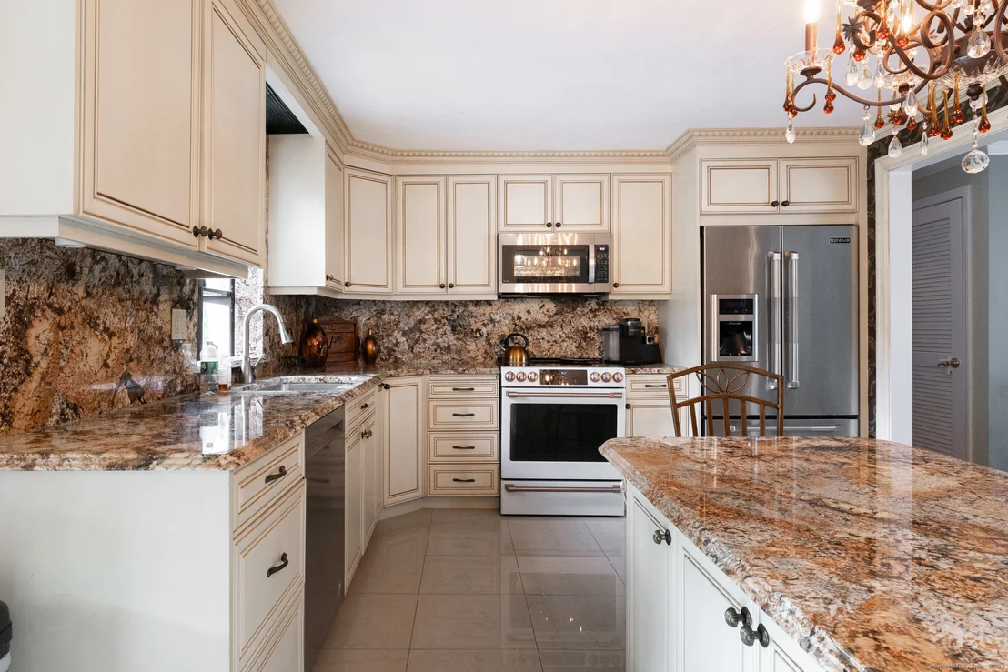Photo of 72 Pattonwood Drive