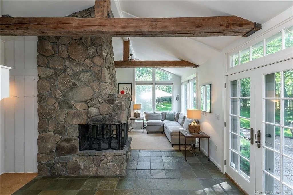 Photo of 16 Tompkins Hill Road