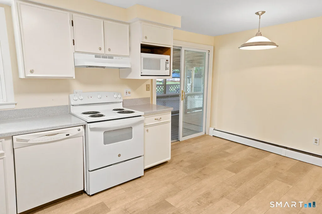 Photo of 9 Whitewood Road