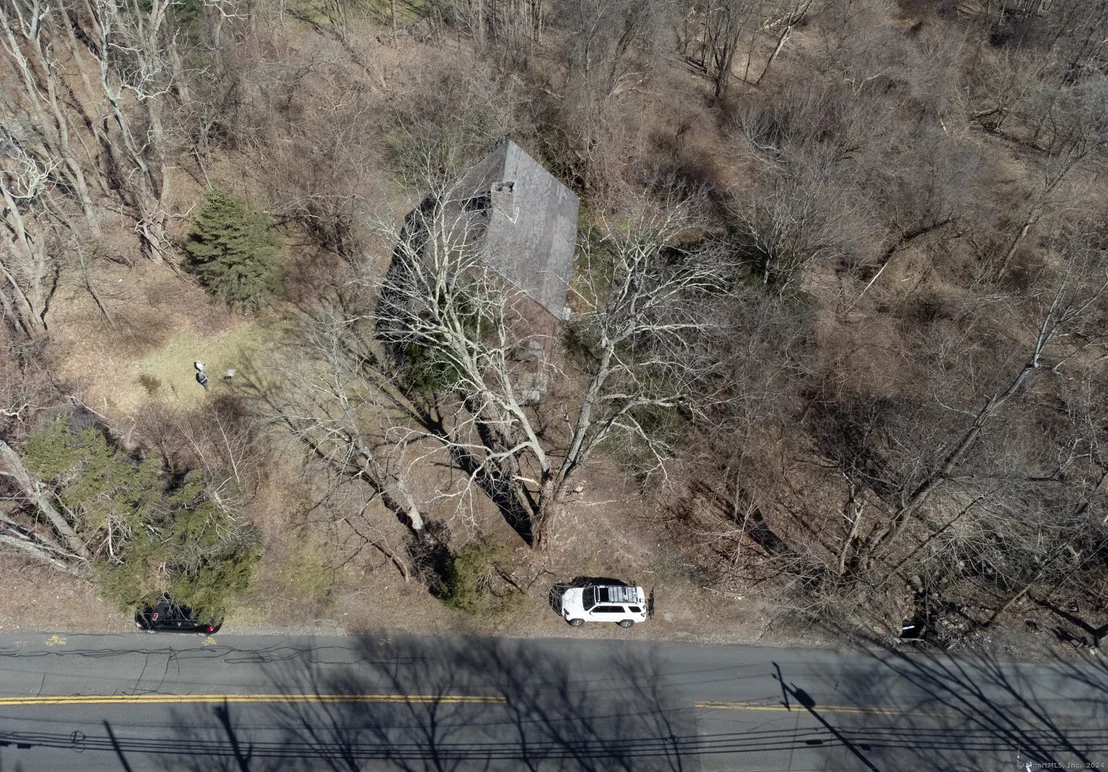 Photo of 128 Barn Hill Road