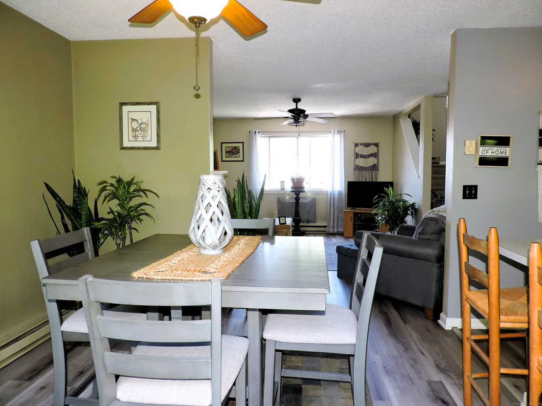 Photo of Unit 32C at 925 Oronoke Road