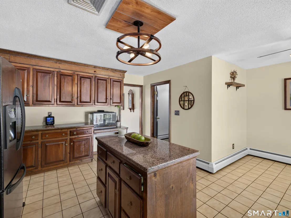 Photo of 269 Black Hill Road