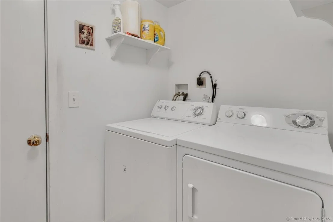 Photo of 15 Farview Avenue