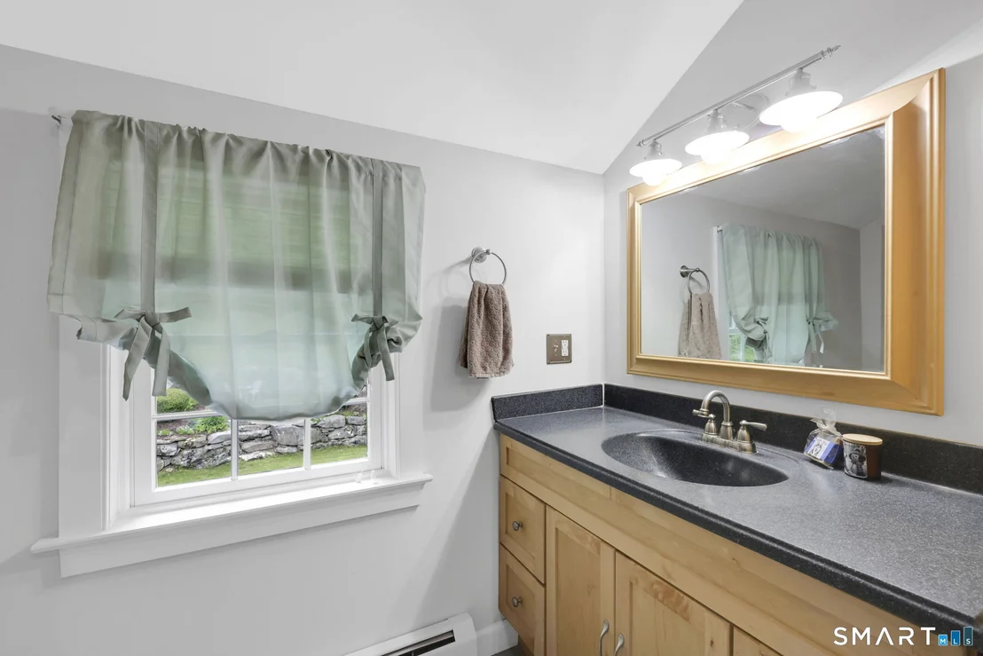 Photo of 194 Brookside Lane