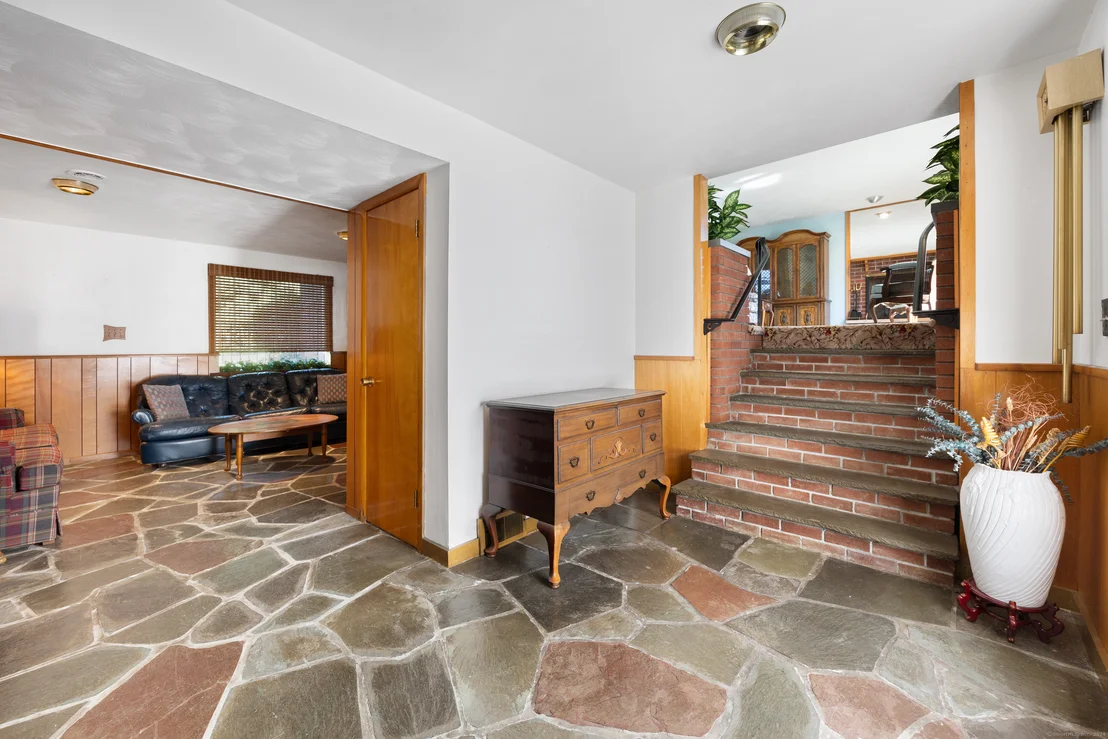 Photo of 48 Birchfield Drive