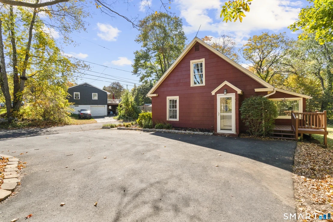Photo of 188 Baldwin Avenue